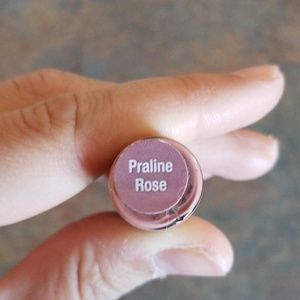 Praline rose lipsense